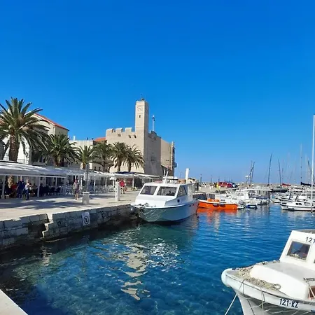 Filomena In The Center *