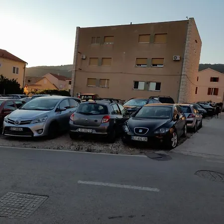 Appartement Filomena In The Center Komiža